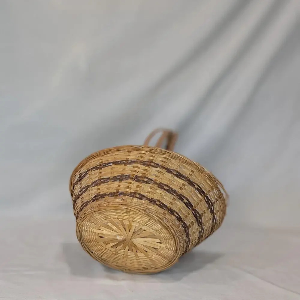 unbranded small woven